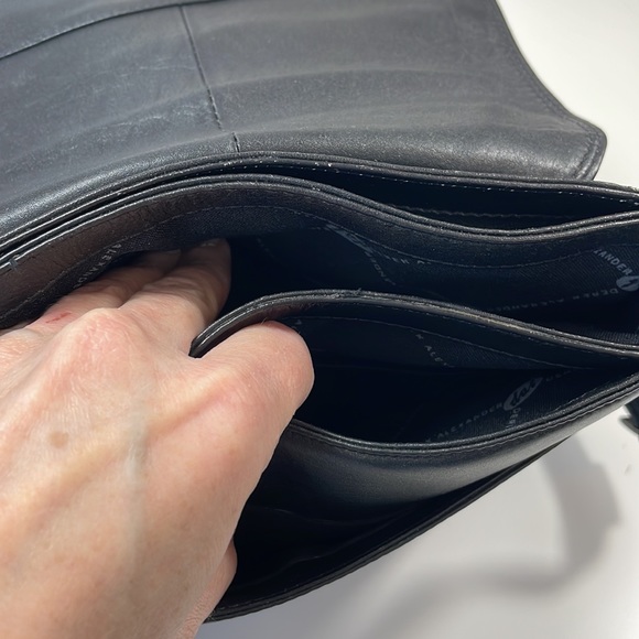 DEREK ALEXANDER Black leather crossbody bag - Picture 14 of 16